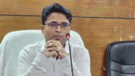 छपरा: जिले के रतनपुरा में बनेगा अत्याधुनिक बस स्टैंड, डीएम ने प्रेस विज्ञप्ति जारी कर दी सूचना