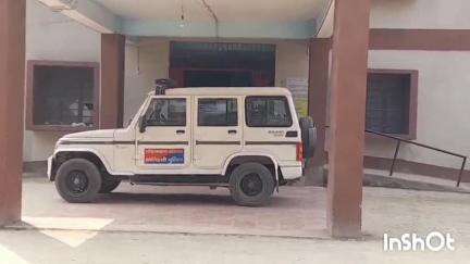 घोड़ासहन: घोड़ासहन थाना क्षेत्र के भटीनिया गांव में अज्ञात चोरों ने एक घर का ताला तोड़कर आभूषण समेत कई लाख रुपये चुराए