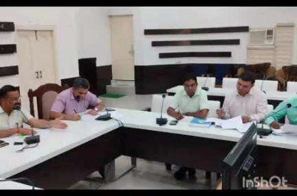 हरिद्वार: DM ने जिला मुख्यालय पर गंगा संरक्षण समिति की ली बैठक, पर्यावरण दिवस पर 1 लाख 84 हजार पौधे लगाने के दिए निर्देश