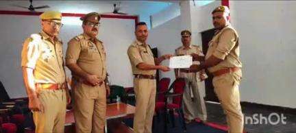 बलिया: आरडी त्रिपाठी ने अपर पुलिस अधीक्षक दक्षिणी कृपा शंकर के नेतृत्व में बहादुर पुलिसकर्मियों को किया सम्मानित