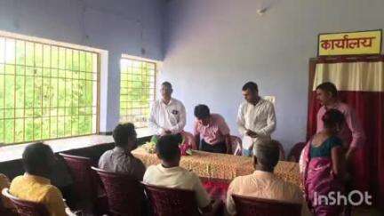 कुचाई: कुंडियामार्चा में जिला एडीसी जयवर्धन कुमार ने तसर किसानों के साथ की बैठक