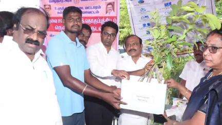 உளுந்தூர்பேட்டை: பிடாகம் ஊராட்சியில் நடைபெற்ற உழவரைத் தேடி வேளாண்மை உழவர் நலத்துறை திட்ட துவக்க விழாவில் அமைச்சர் பங்கேற்பு