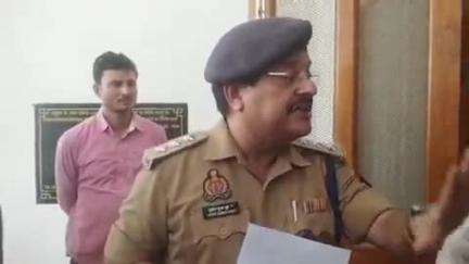फतेहपुर: हुसैनगंज के मुराईन का पुरवा मजरे लोहारी में दांत से काटकर युवक की हत्या मामले के खुलासे पर पीड़ित परिवार ने उठाए सवाल