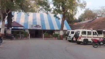 शिरपूर: चारचाकी वाहन धारकांची फसवणूक,7 वाहनांची परस्पर विल्हेवाट,शहर पोलीस ठाण्यात आमोदे येथील एका विरुद्ध गुन्हा दाखल