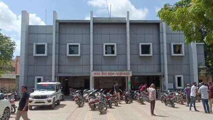 પાલીતાણા: નગરપાલિકામાં ફોંગિંગ મશીન ન હોઈ જેથી વિપક્ષ નેતા દ્વારા પ્રાદેશિક કમિશનરને રજૂઆત કરવામાં આવી