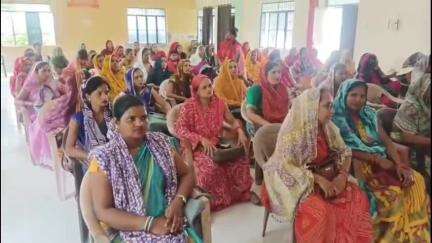 बदलापुर: बदलापुर ब्लॉक सभागार में महिला सशक्तिकरण को बढ़ावा देने के लिए बैठक सम्पन्न