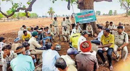 अलीराजपुर: जिले के ग्राम नेहतड़ा में वन विभाग ने चरवाहा सम्मेलन का आयोजन किया, वन संरक्षण पर हुई चर्चा
