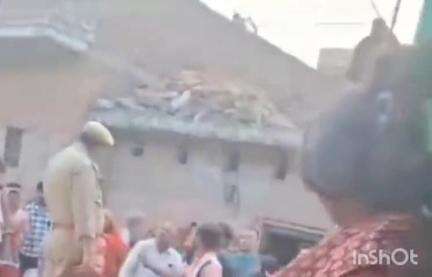 संडीला: ग्राम ककराली में दलित महिला ने ग्राम प्रधान पर जातिसूचक गालियां देने का लगाया आरोप, वीडियो हुआ वायरल
