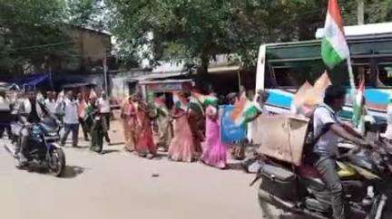 घाघरा: भूतपूर्व सैनिक संगठन ने घाघरा में निकाली तिरंगा रैली, देशभक्ति नारों से गूंजा क्षेत्र
