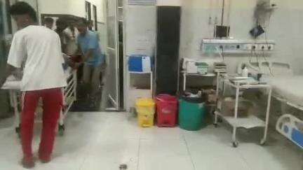 भीलवाड़ा: पुलिस लाइन के समीप युवक ने धारदार वस्तु से गले और हाथ की नसें काटी, घायल जिला अस्पताल में भर्ती
