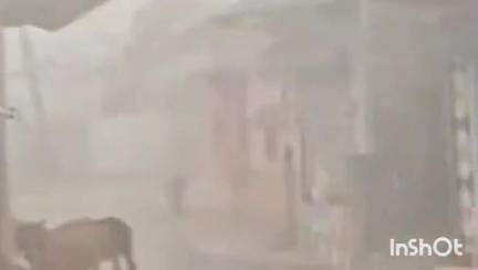 राघोगढ़: डोंगर गांव में खेत पर काम कर रहे किसान की आकाशीय बिजली गिरने से मौत, पत्नी गंभीर घायल, विधायक ने जताया दुख