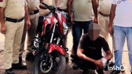 आरोन: आरोन थाना पुलिस ने सियाराम आश्रम के पास चौखेट रोड से स्मैक तस्कर को किया गिरफ्तार