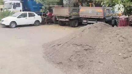 मंठा: उस्वद परिसरातून अवैध वाळू वाहतूक करणाऱ्या तीन टिप्पर वर तहसील पथकाकडून केली कारवाई