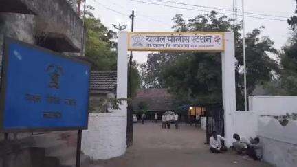 यावल: फैजपूर रस्त्यावर हॉटेल भाग्यश्रीमध्ये काउंटर वर धक्का लागल्याच्या कारणावरून वाद एकास दोघांची मारहाण,यावल पोलिसात गुन्हा