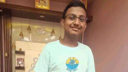 ইংরেজবাজার: মাধ্যমিকে অষ্টম মালদা রামকৃষ্ণ পল্লী এলাকার বাসিন্দা অরিত্র সাহা