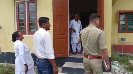 ছিপাঝাৰ: চেঙেলীয়াঝাৰ প্ৰাথমিক স্বাস্থ্য কেন্দ্ৰত চুৰি কাণ্ড,প‌্ৰায় দুই লক্ষাধিক টকাৰ সামগ্ৰী চুৰি