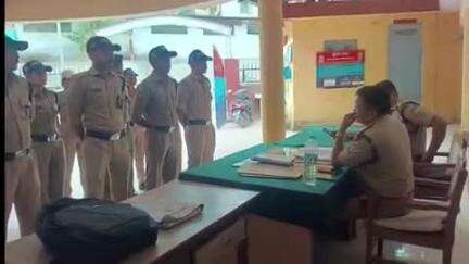 धारचूला: यात्रा सीजन को देखते हुए सीओ धारचूला ने पुलिस कर्मियों की गोष्ठी कर दिए आवश्यक दिशा-निर्देश