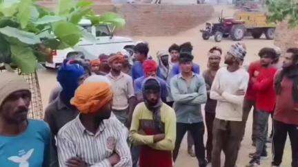 फुलेरा मु. सांभर: पहलगाम आतंकी हमले के बाद कालाडेरा और गोविंदगढ़ में फैक्ट्रियों, ढाबों और रेस्टोरेंट पर विशेष तलाशी अभियान चलाया गया