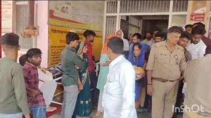हर्रैया: हर्रैया के हडही में संदिग्ध परिस्थितियों में विवाहिता का शव छत की कुंडी से लटकता मिला
