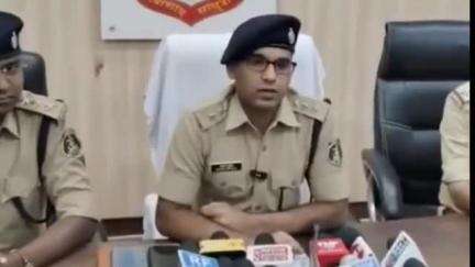 रायगढ़: नगर पुलिस अधीक्षक आकाश शुक्ला ने कहा, नाबालिग समेत 2 आरोपी गिरफ्तार, किडनैपिंग और लूट की गुत्थी सुलझी