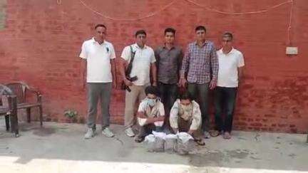 हिसार: उगालन बस स्टैंड से अवैध हथियार सप्लायर सहित दो गिरफ्तार, 2 पिस्टल, एक देशी कट्टा और 13 जिंदा कारतूस बरामद