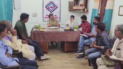 गोटेगांव: विद्युत समस्याओं पर भारतीय किसान संघ के पदाधिकारियों ने विद्युत अधिकारी से की बैठक