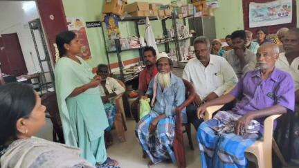 పూతలపట్టు: యాదమరి మండలంలోని రైతు సేవ కేంద్రాలలో రైతులకు అధునాతన పరికరాలపై అవగాహన