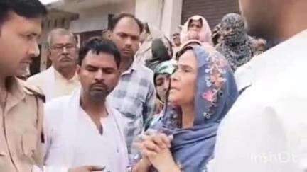 बिधूना: बेला क्षेत्र के याकूबपुर गांव में संदिग्ध हालत में महिला की हुई मौत, मौके पर पहुंची पुलिस जांच में जुटी