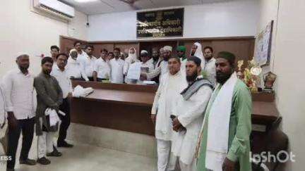 यवतमाळ: वक्फ बिल विरोधात शहरासह जिल्ह्यातील मुस्लिम बांधवांचे उपविभागीय अधिकारी उमरखेड यांच्यामार्फत राष्ट्रपतींना निवेदन