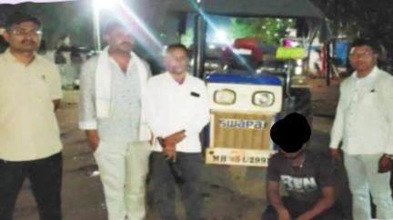भंडारा: खमारी बुटी येथे रेतीची चोरटी वाहतूक करणारा ट्रॅक्टर पोलिसांच्या ताब्यात, ६.६ लाखांचा मुद्देमाल जप्त