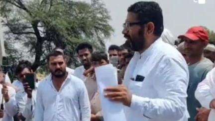भादरा: गांव मोहब्बतपुर में नहरों में गंदा, काला व फ्लड का पानी डालने की हरियाणा प्रशासन की योजना के खिलाफ विरोध प्रदर्शन