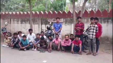 चित्तौड़गढ़: कोतवाली थाना पुलिस ने थाना क्षेत्र में बाहर से आकर रह रहे मजदूरों का किया दस्तावेजों का सत्यापन