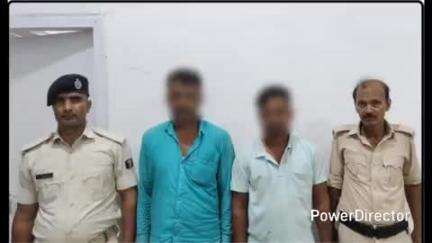 कोढ़ा: कोढ़ा: NH 31 पर महिनाथपुर पेट्रोल पंप के पास से पुलिस ने 22 मवेशियों के साथ दो तस्करों को गिरफ्तार किया, जेल भेजा गया।