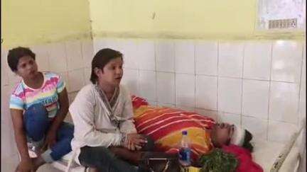 महाराजगंज: रुकुनपुर में शादी में विदाई के समय नेग चार लेने के विवाद में किन्नर के दो गुटों के बीच हुआ खूनी संघर्ष, दो घायल