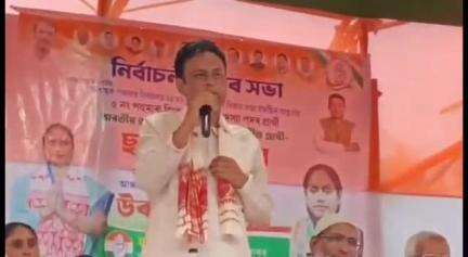 বৰপেটা: ৫ নং পহুমাৰা জিলা পৰিষদ সমষ্টিত কংগ্ৰেছ দলৰ প্ৰাৰ্থীৰ হৈ নিৰ্বাচনী প্ৰচাৰ চলায় বিধায়ক জাকিৰ হুছেইন শিকদাৰে