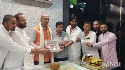 हुज़ूर: वक्फ बोर्ड जिला कमेटी ने भाजपा जिला अध्यक्ष वीरेंद्र गुप्ता का स्वागत किया