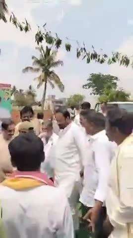 ಶಿಡ್ಲಘಟ್ಟ: ಭಕ್ತರಹಳ್ಳಿಯಲ್ಲಿ ಶ್ರದ್ಧಾಭಕ್ತಿಯಿಂದ ನಡೆದ ಯಲ್ಲಮ್ಮದೇವಿ ಪ್ರಾಣ ಪ್ರತಿಷ್ಟಾಪನಾ ಕಾರ್ಯಕ್ರಮ