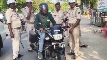 बेतिया: बेतिया में वाहन जांच अभियान, ₹2 लाख 27 हजार 500 का जुर्माना वसूला गया