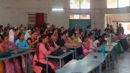 खरगौन: महिला एवं बाल विकास विभाग ने लाडली लक्ष्मी उत्सव का आयोजन किया