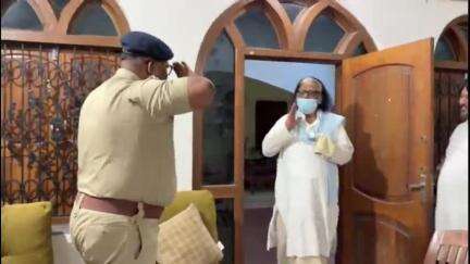 ইসলামপুর: ইসলামপুরের ১১ বারের বিধায়ক আব্দুল করিম চৌধুরীর জন্মদিন উপলক্ষে শুভেচ্ছা বার্তা পাঠালেন রাজ্যের মুখ্যমন্ত্রী মমতা