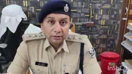 धनरुआ: कादिरगंज के नेतौल गांव में महिला को चाकू के नोक पर बंधक बनाकर 20 हजार रुपये नकद और एक लाख रुपये के आभूषण लूटे