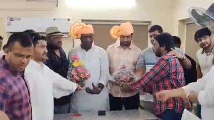 హిమాయత్ నగర్: హైదరాబాద్ జిల్లా రెజ్లింగ్ అసోసియేషన్ ఛైర్మన్‌గా గడ్డం శ్రీనివాస్ యాదవ్ ఎంపిక, సన్మానించిన సభ్యులు
