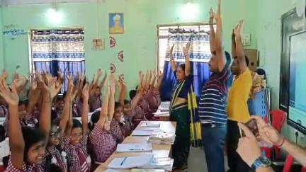 সাব্রুম: বিদ্যালয়ে পড়ুয়াদের পড়াশোনায় মনোনিবেশ করানোর জন্য পিএমশ্রী সাব্রুম দ্বাদশ শ্রেণি বালিকা বিদ্যালয়ে চালু হল সহর্ষ পাঠ্যক্রম