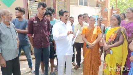 రాజమండ్రి సిటీ: అమాయక యువకుడు పై తప్పుడు కేసు పెట్టిన వారిపై కేసు నమోదు చేయండి : కార్పొరేషన్ స్టాండింగ్ కమిటీ మాజీ చైర్మన్ బర్రె