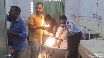 बरूराज मोतीपुर: चनही महवल रोड पर अज्ञात वाहन की टक्कर से बाइक सवार गंभीर रूप से घायल