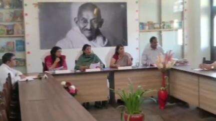 आबू रोड: माउंट आबू के पुस्तकालय भवन में पर्यावरण समिति की बैठक डॉ प्रतिभा सिंह की अध्यक्षता में आयोजित हुई