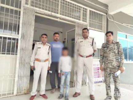 बैराड़: ककरौआ में आयोजित सम्मेलन से लापता हुए 10 वर्षीय बालक को गोवर्धन थाना पुलिस ने किया दस्तयाब