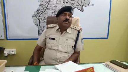 बासोदा: ग्राम पिपरिया के समीप सड़क हादसे में चाचा-भतीजे हुए घायल, बाइक चालक के खिलाफ मामला दर्ज