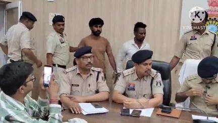 रायगढ़: ट्रांसपोर्टनगर इलाके से अवैध हथियारों के साथ दो आरोपियों को किया गया गिरफ्तार