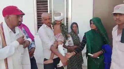 बड़ागांव धसान: बुड़ेरा थाना क्षेत्र के बृजभानपुरा गांव में बाइक की टक्कर से बालक घायल, पैर में दो जगह फ्रैक्चर